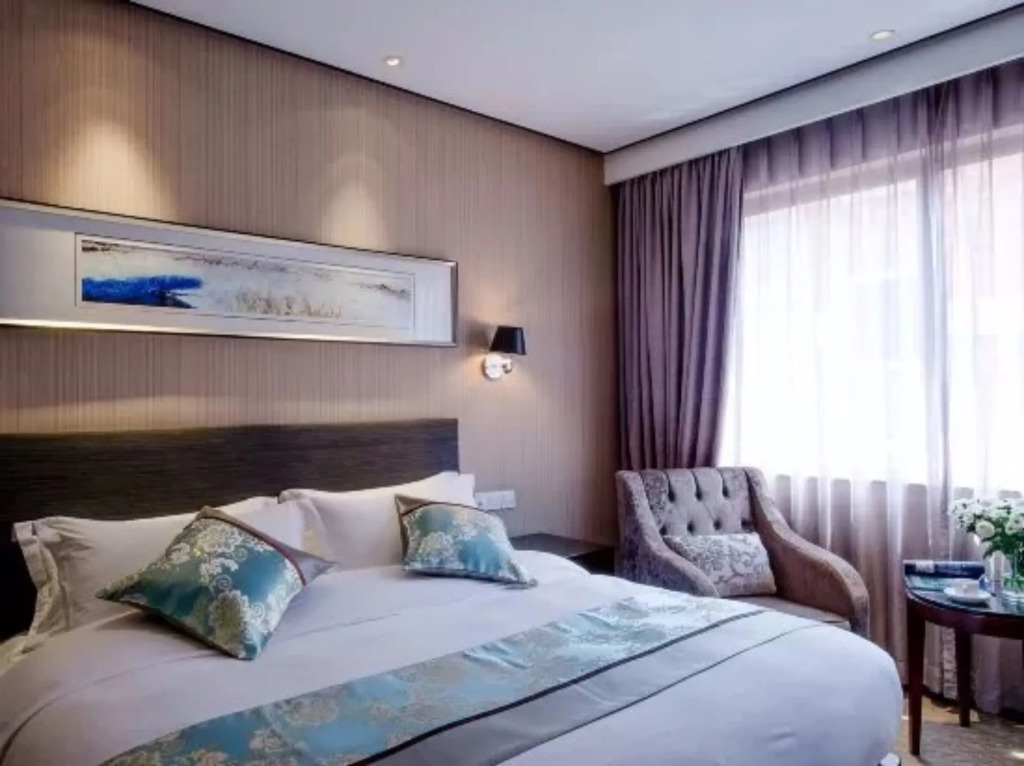 Byland World Hotel