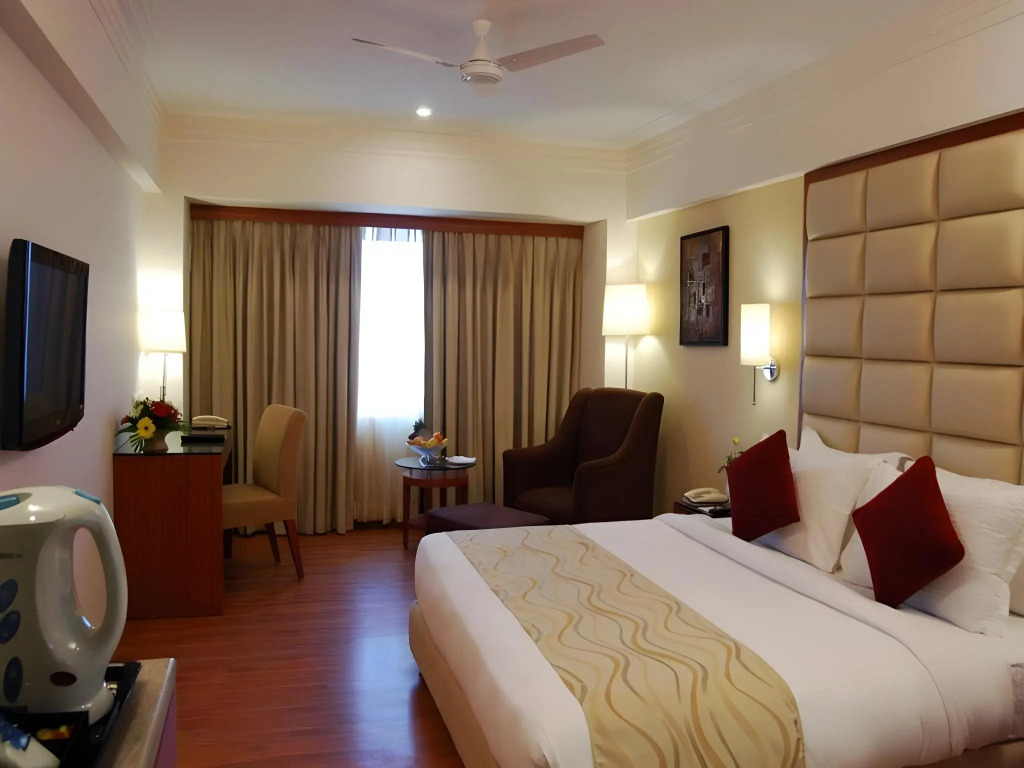 Lords Plaza, Ankleshwar