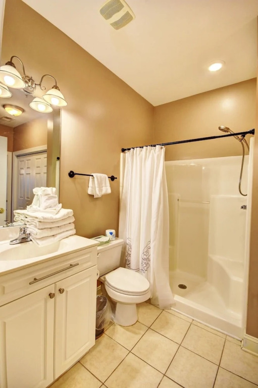 4803 Bovardia Place #204 3 Bedroom Condo