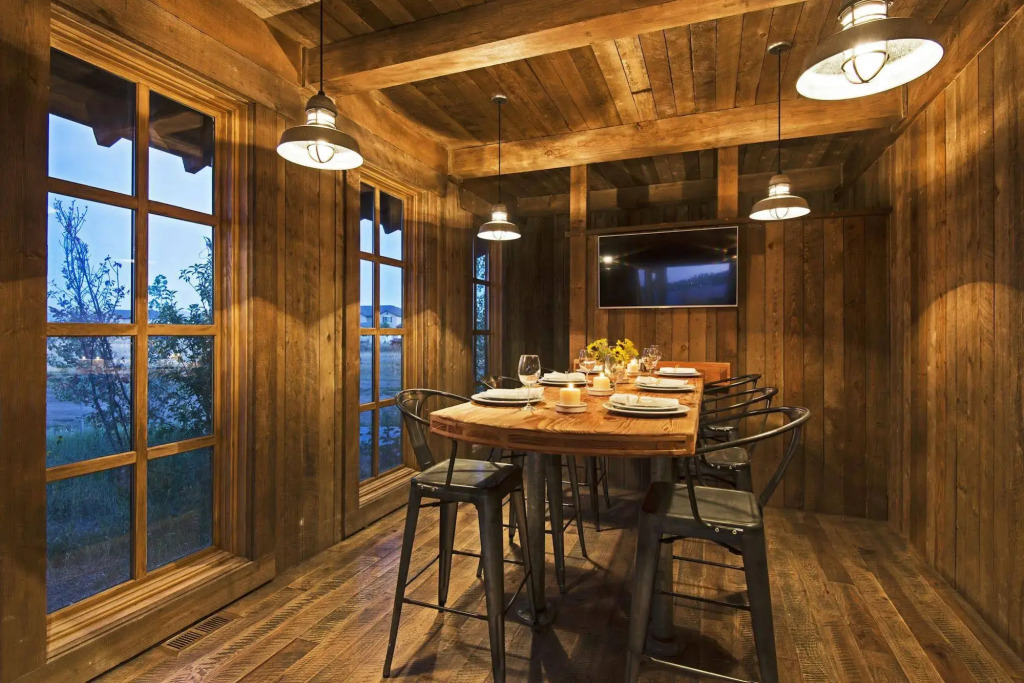 Conestoga Ranch Glamping Resort