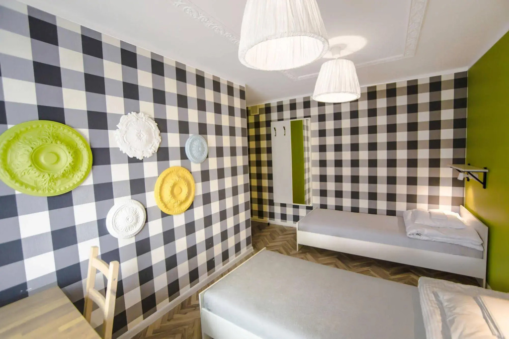 Dizzy Daisy Hostel
