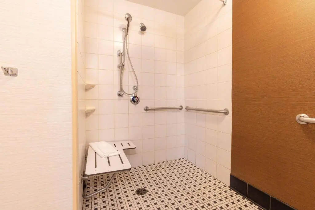 Fairfield Inn & Suites Bedford