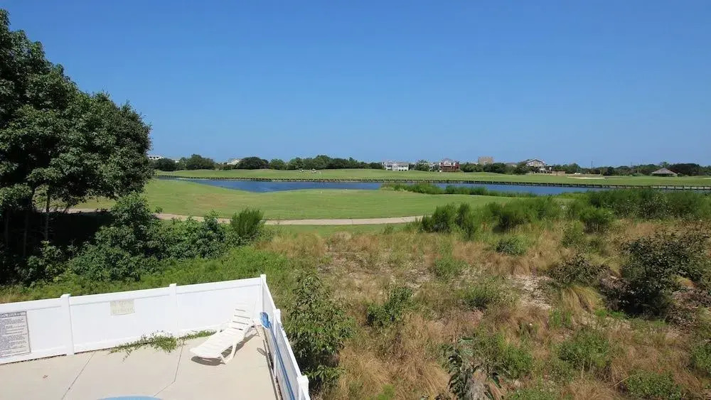 Fore-Shore - 3 Br Home