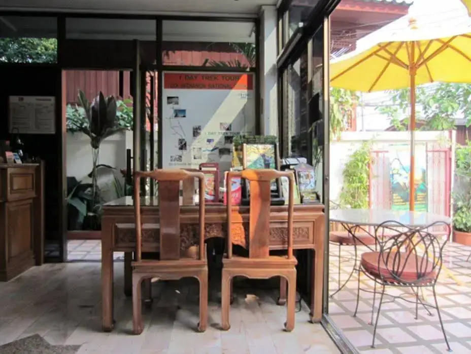 The Red Hibicus Guest House
