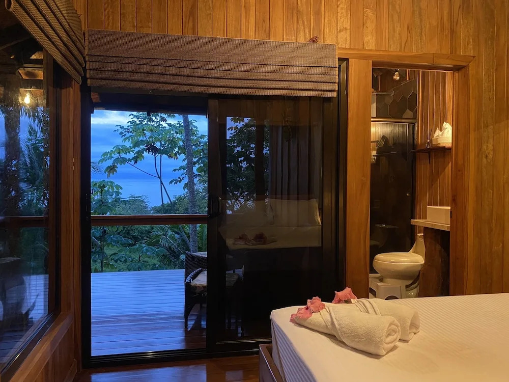 Natural Drake Bay Hotel Boutique