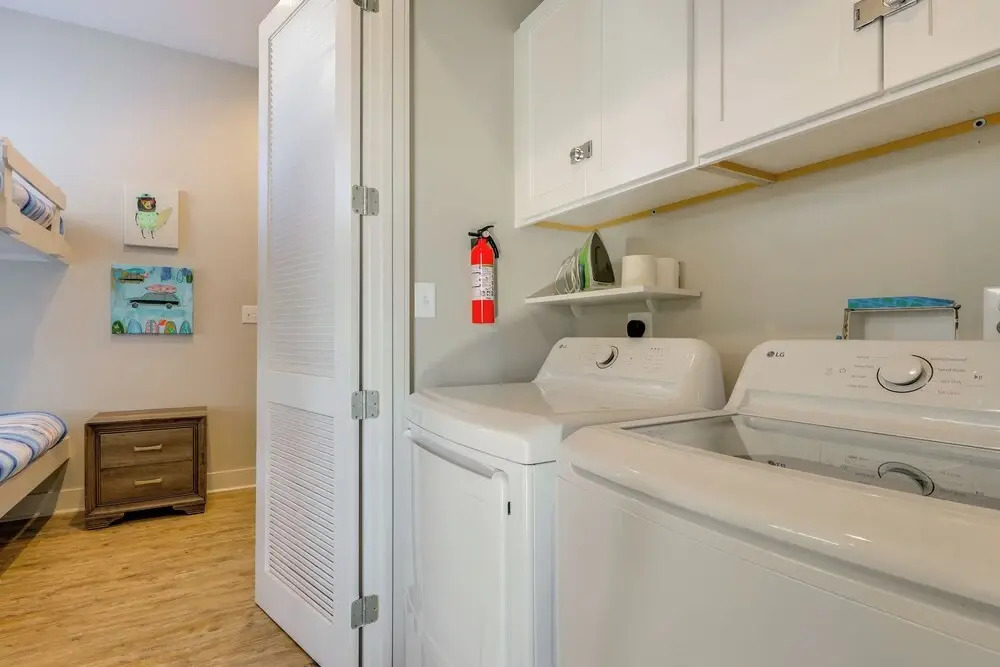 Gulf Shores Home w/ Shared Pool, 2 Blocks to Beach