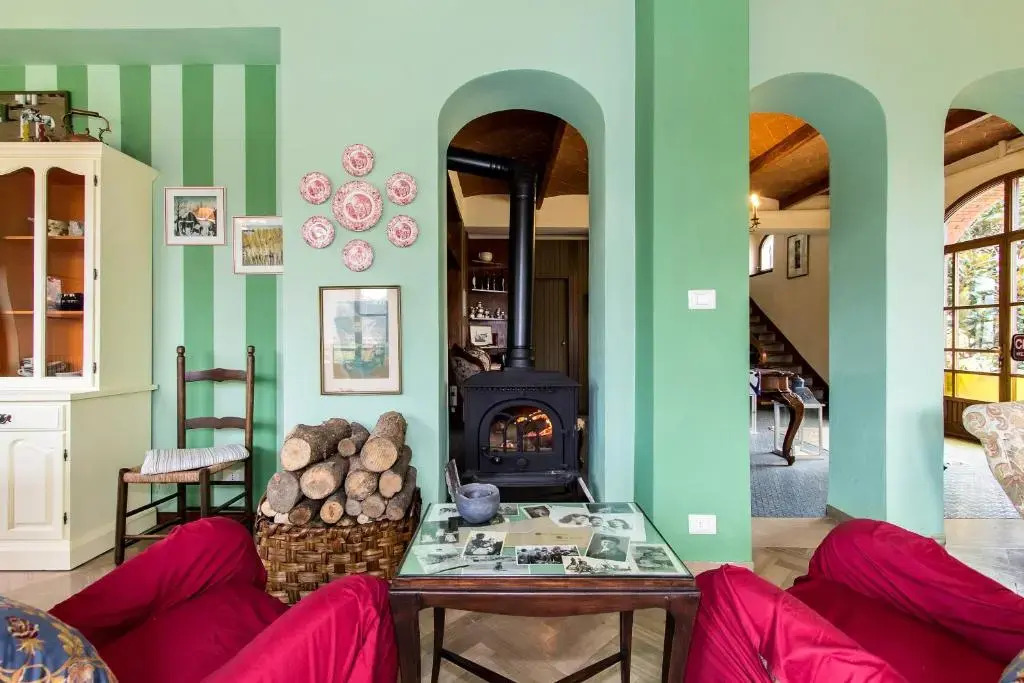Villa La Ginestra - Charming Country Home