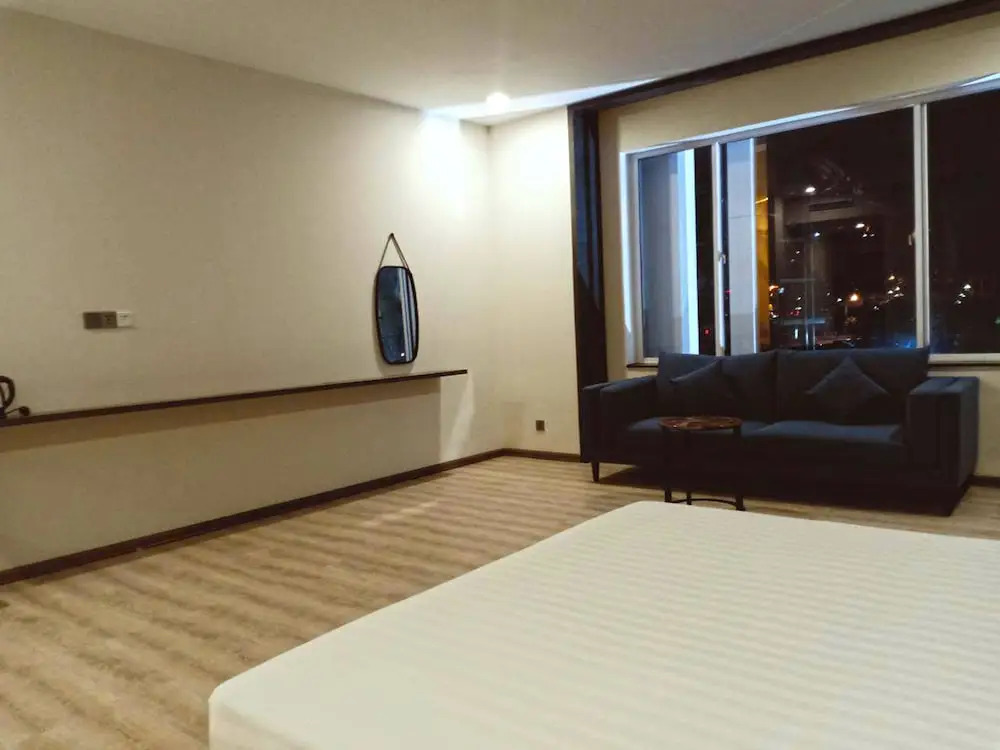 Furi Times Square Hotel
