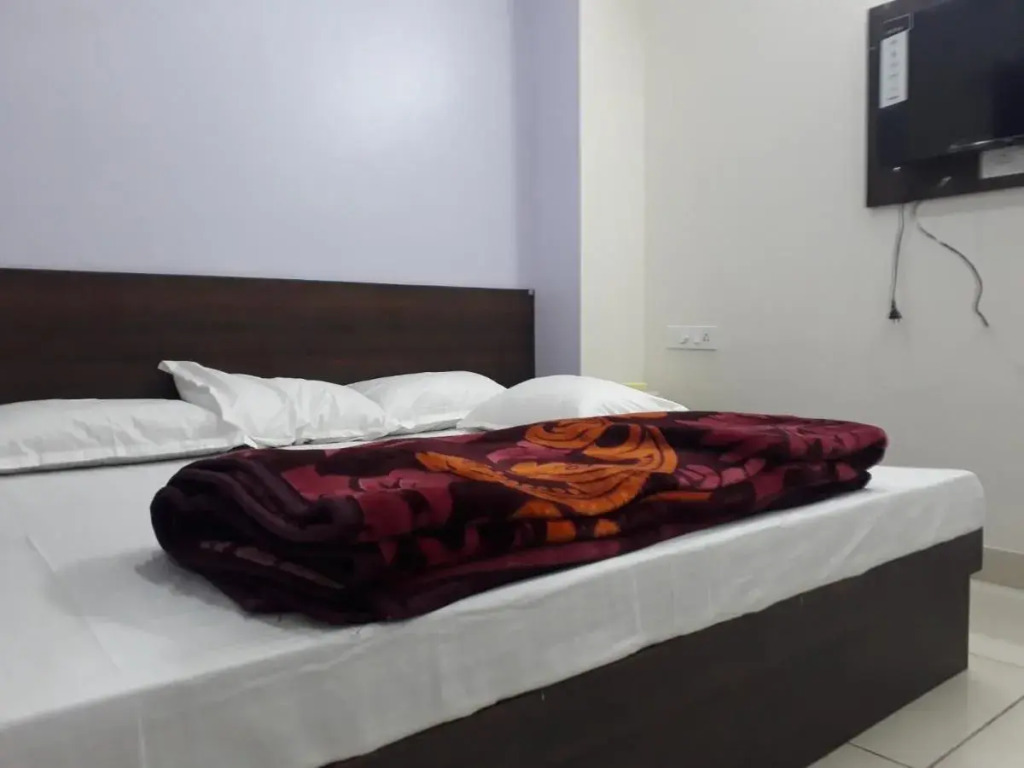 Hotel Chouhan Paradise