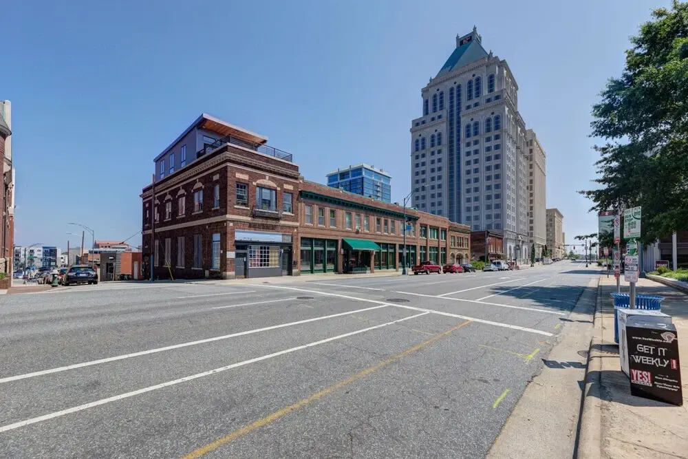 1BR Apartment in the heart of the City