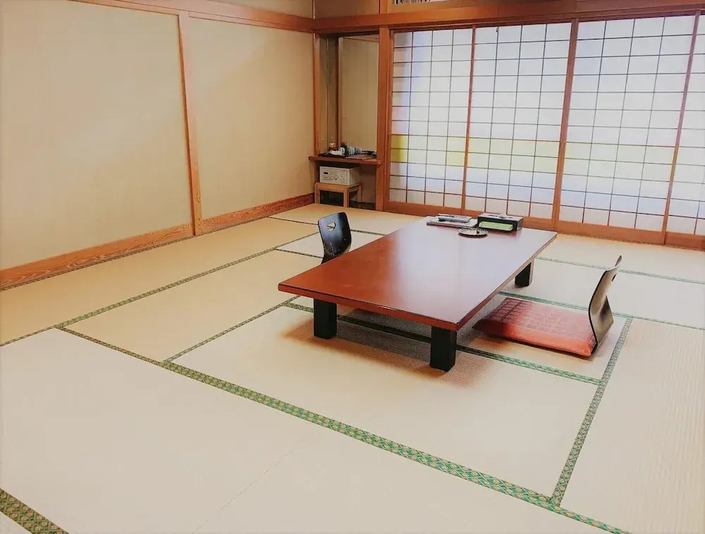 KOUBOUNOYU IKONASOU