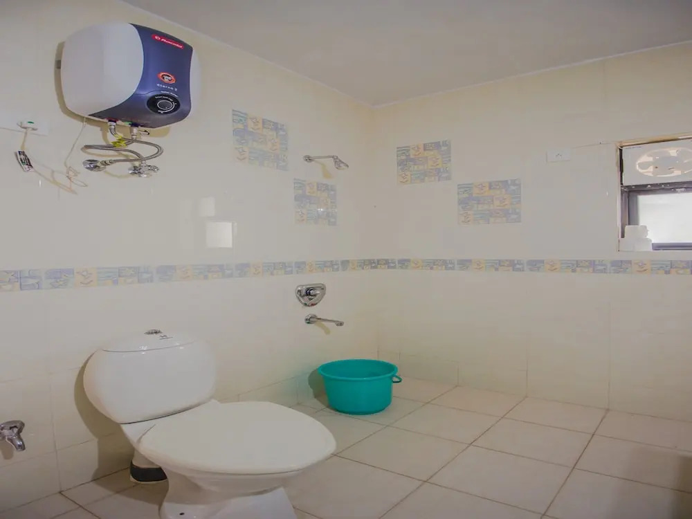 OYO 11351 Home 4BHK Miramar Beach