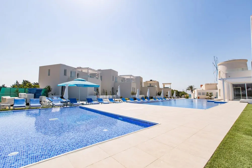 Blue Diamond Beach Villas