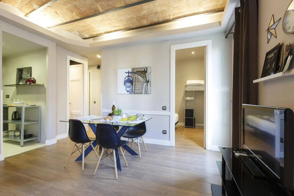 AinB Eixample-Miro Apartments