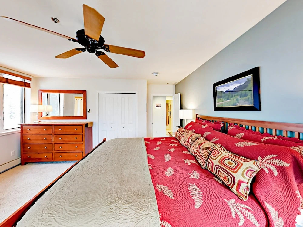 2700 Eagleridge Dr Condo Unit N11