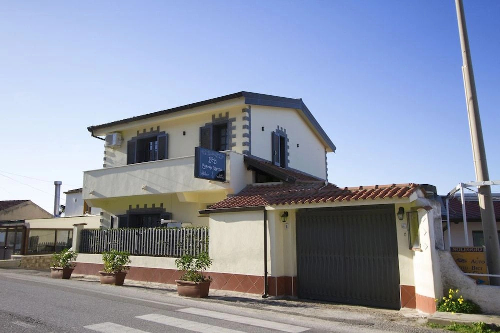 Guest House Capitan Libeccio