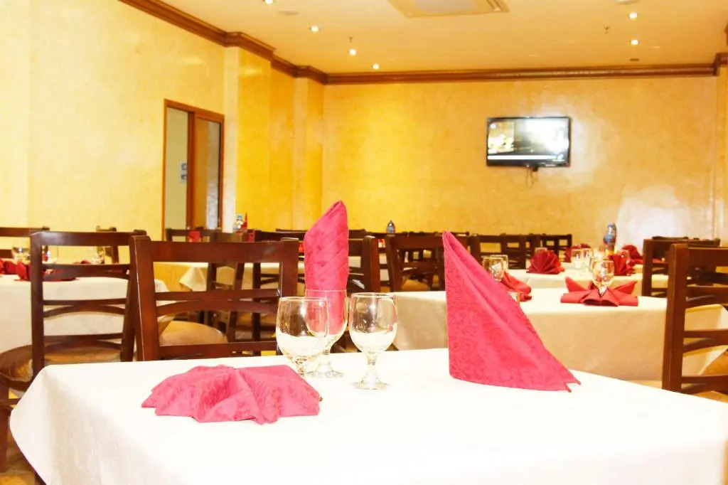 Riyam Hotel