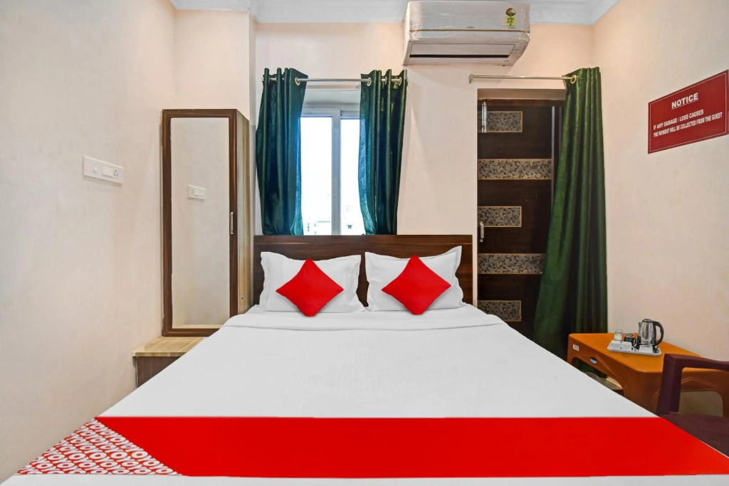 OYO Flagship 80664 Pratikshya A Residency