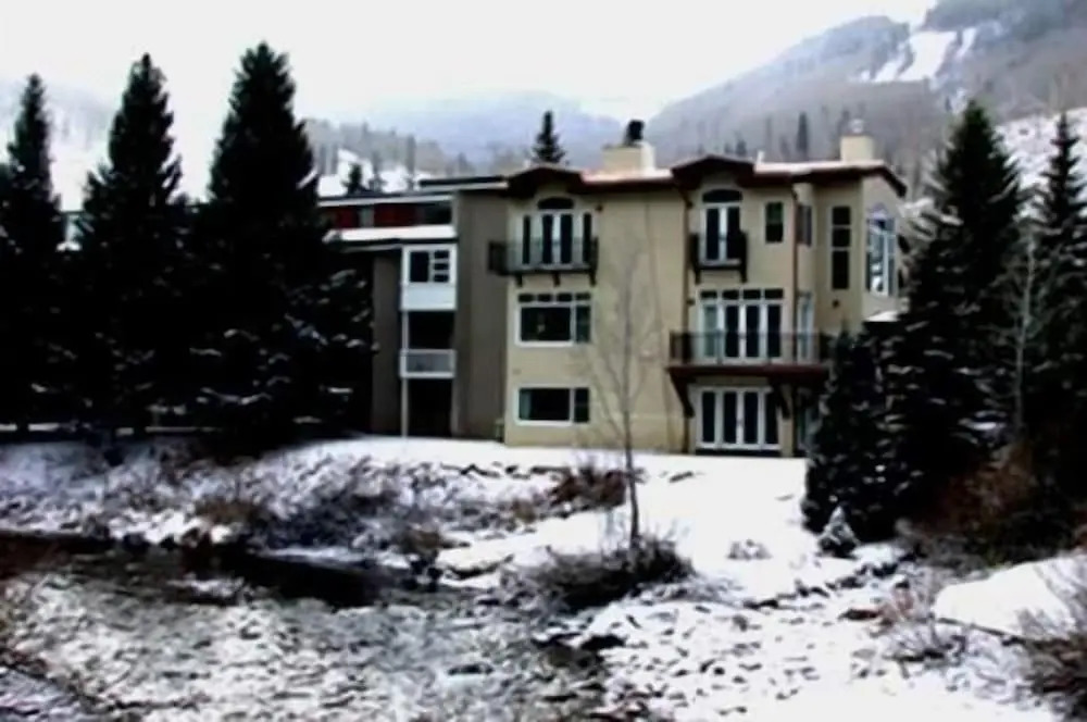 House Steps to Gondola and Vail Village