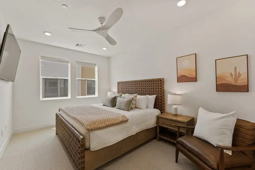 Periwinkle Sky 3 Bedroom Condo