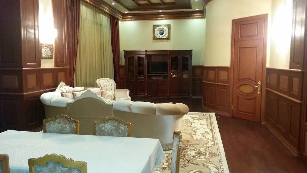 Sahil Plaza Apartments