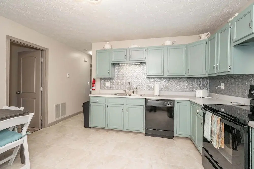 Arkstone Retreat 2 - 4 minutes from the Ark!