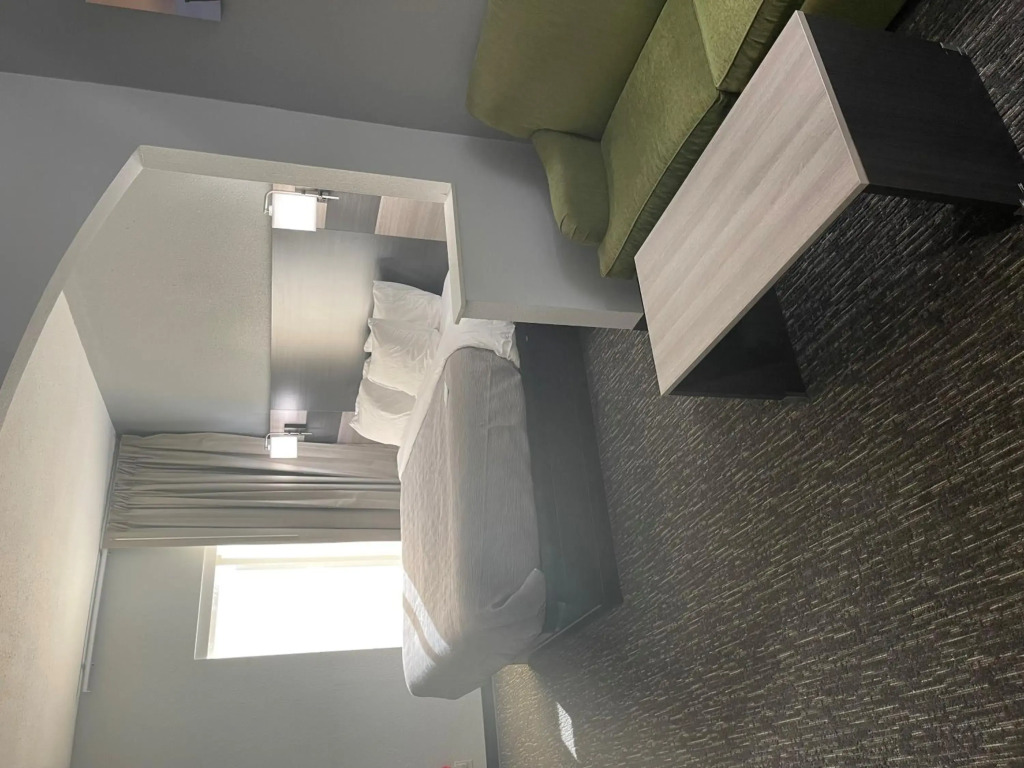 Quality Suites Abilene Mall Area