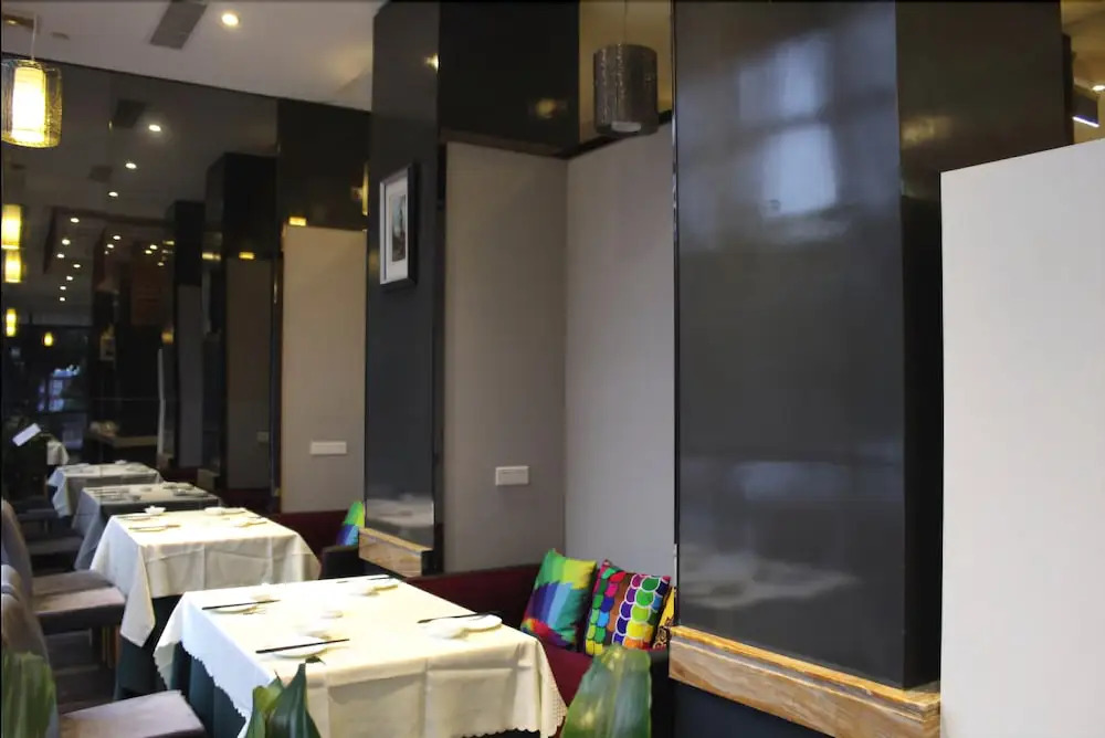 Foshan Chuancheng Business Hotel