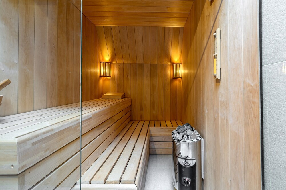 Beautiful Group Loft With Sauna Near the Beach
