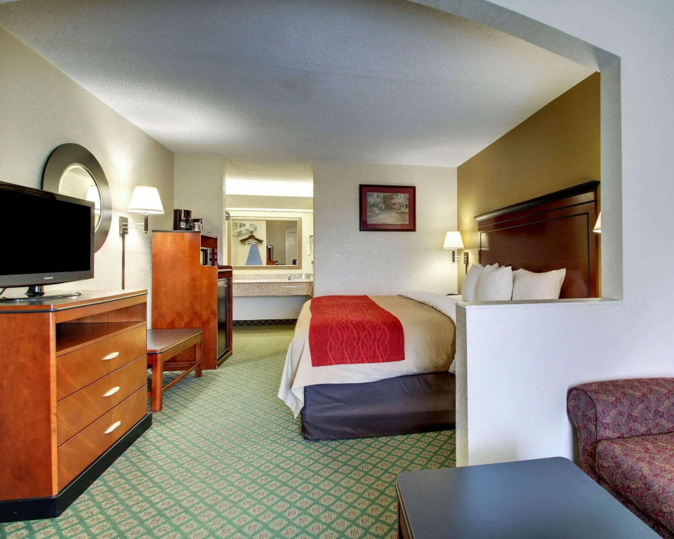 Quality Inn Brookhaven