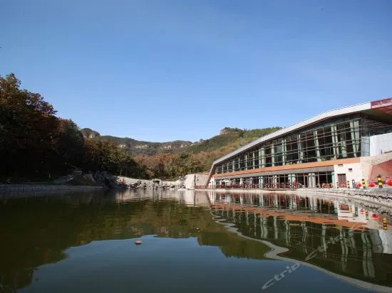 Jinchao Yuma Yaji Mountain Forest Hotel
