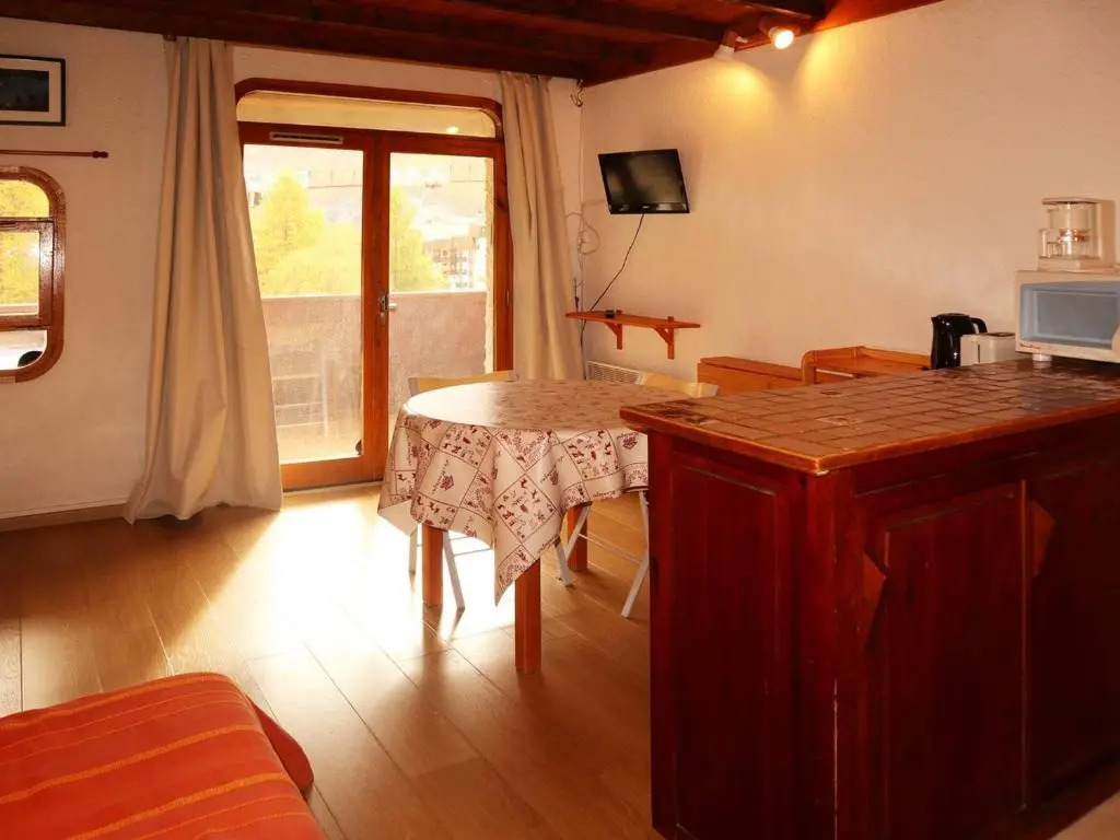 Appartement Les Orres, 1 pièce, 4 personnes - FR-1-322-222