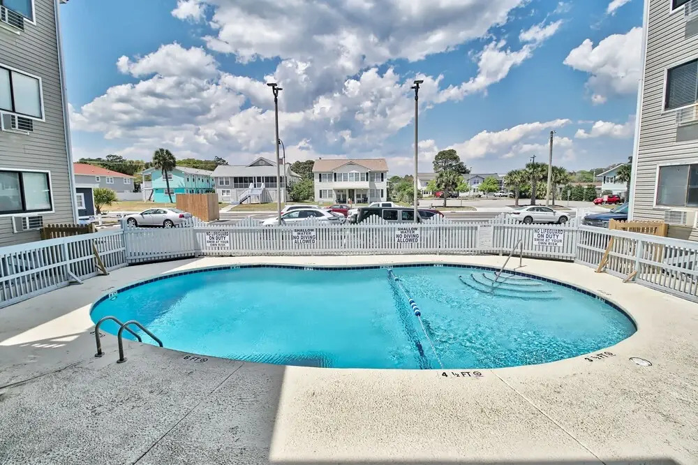 Sea Esta At Sunvillas 2 Bedroom Condo by Redawning