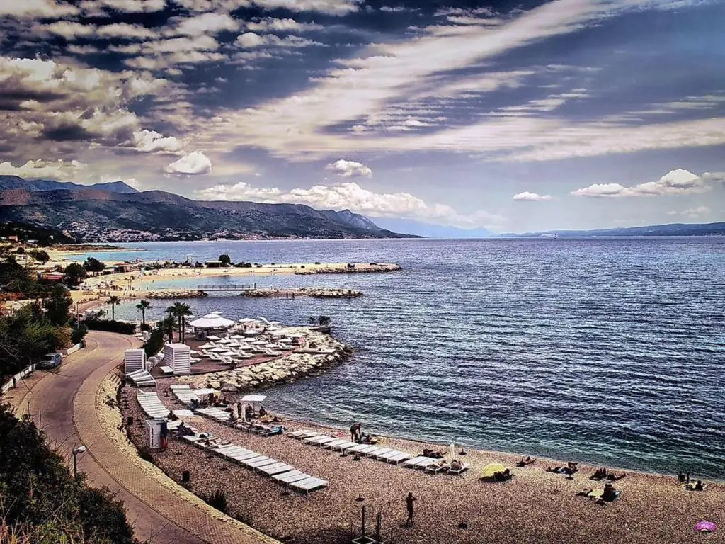 Apartment Relax whit big terrace 170m2 Near the Beach