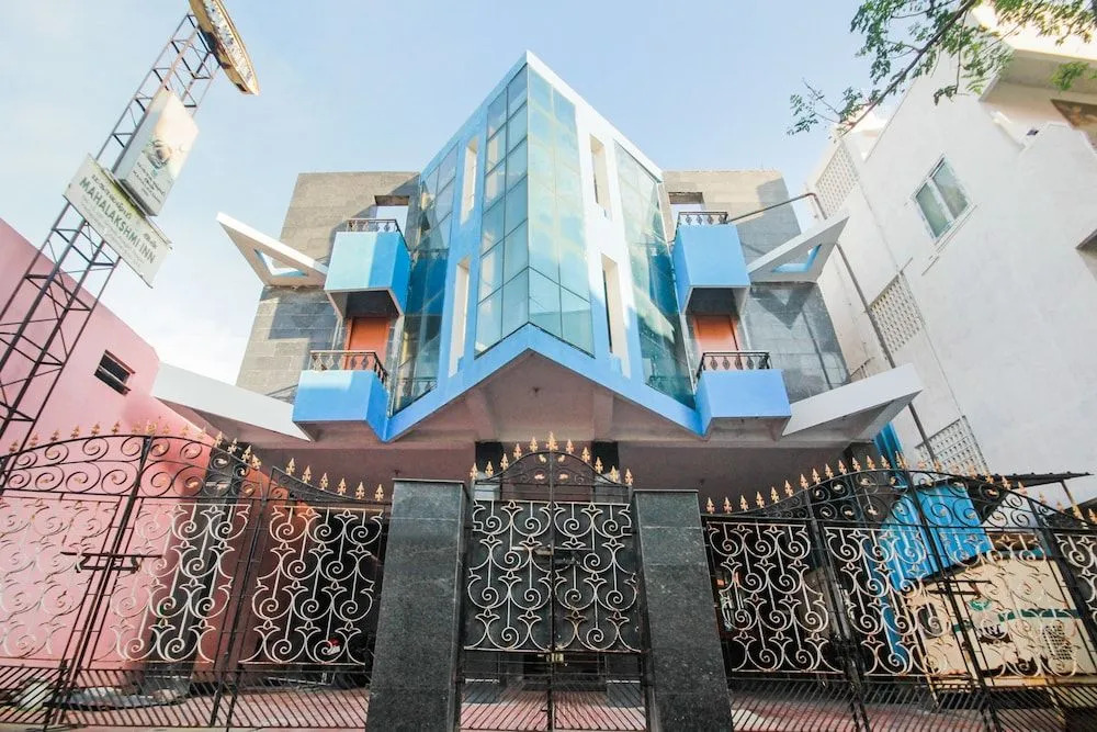 Spot On 46303 Mahalakshmi Inn