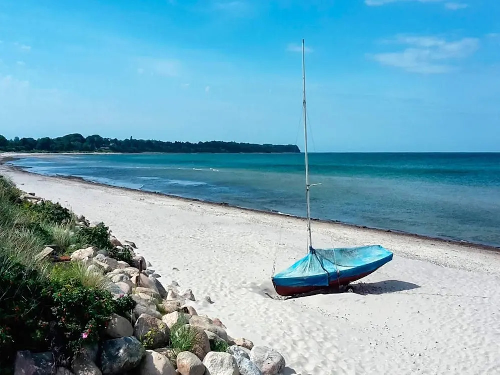 6 person holiday home in Gilleleje-By Traum