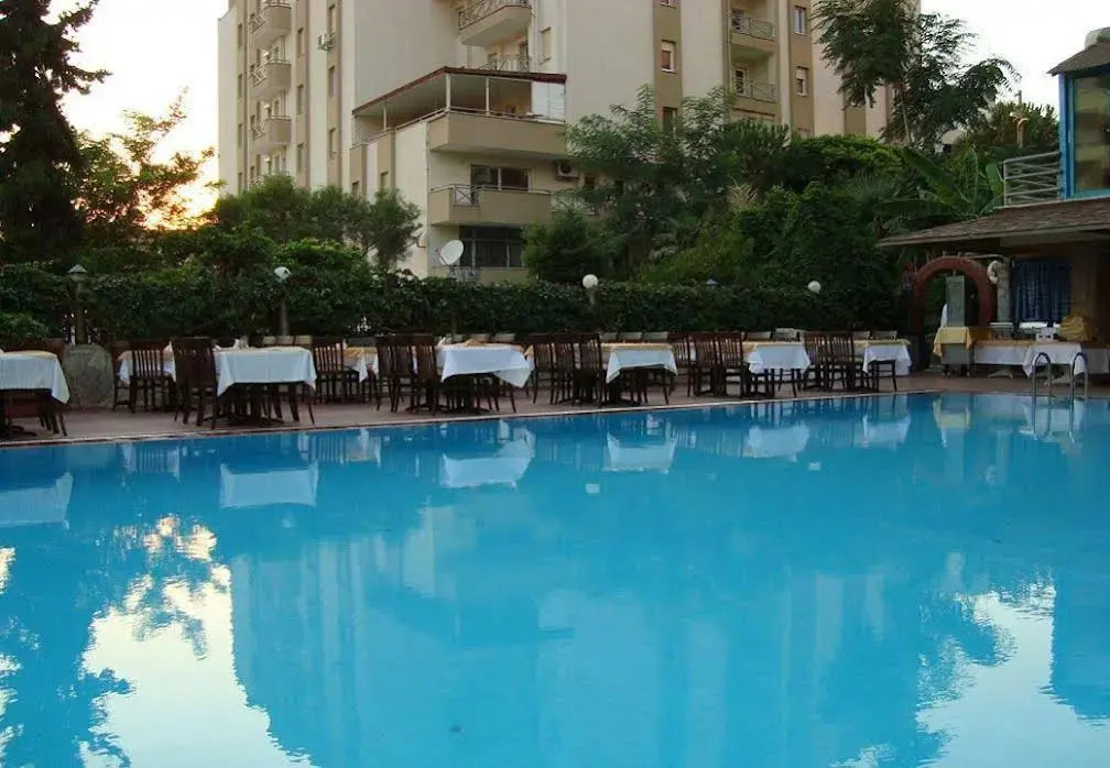 Uslan Hotel Kusadasi