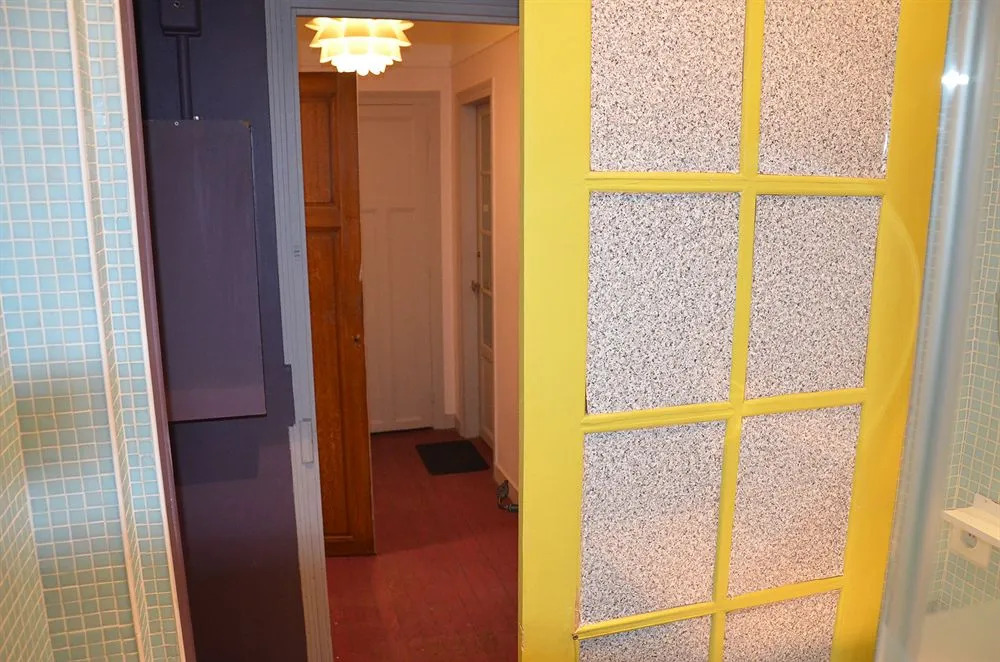 Women Bed - Hostel (только для взрослых)