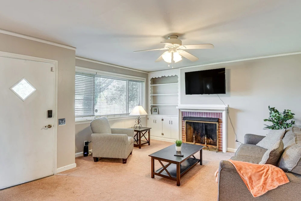 Greenville Home w/ Private Yard Near Downtown!