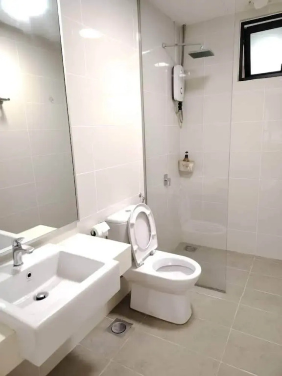 City View Southkey 2BR2FREE 18F By Natol
