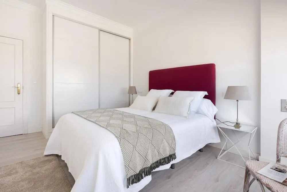 Campana Center Apartments