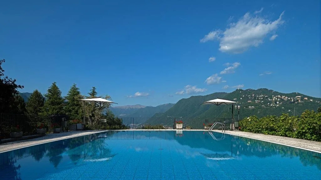 Villa Maderni Breathtaking - by MyHomeInComo