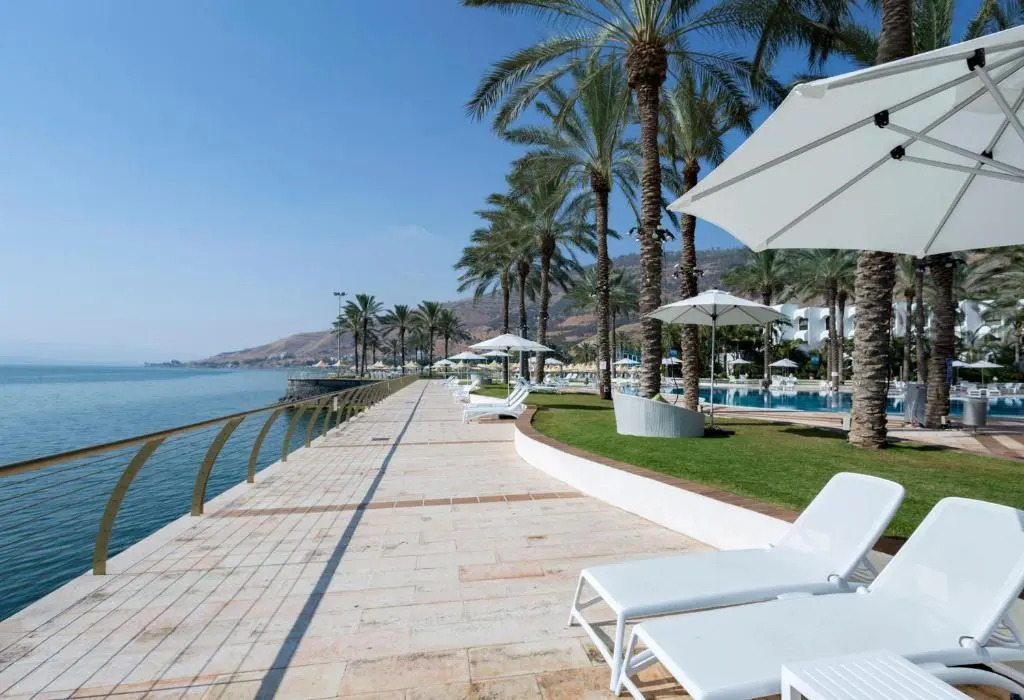 Gai Beach Hotel
