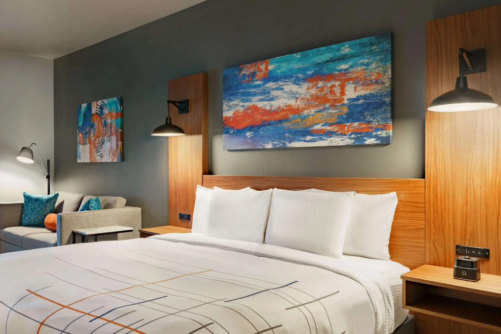 La Quinta Inn & Suites by Wyndham Springfield