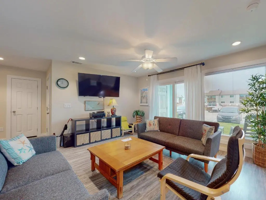 AH-E116 Newly Remodeled Condo, Ground Floor, Across From the Shared Pool