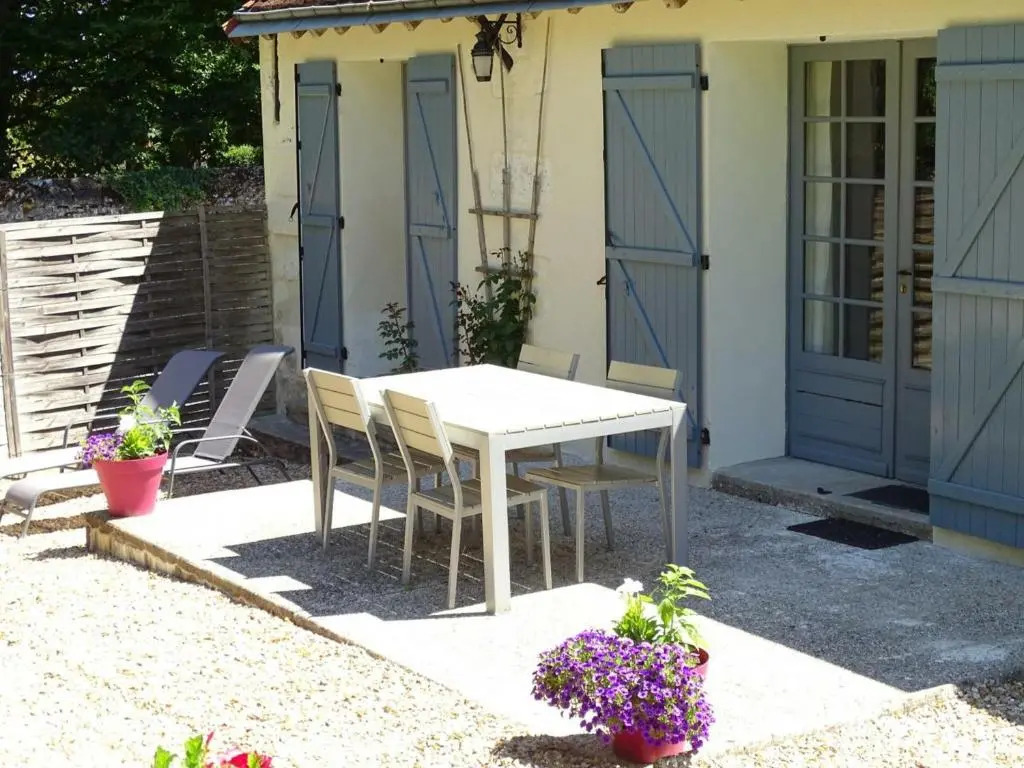 Gîte Pouillé, 3 pièces, 4 personnes - FR-1-491-18