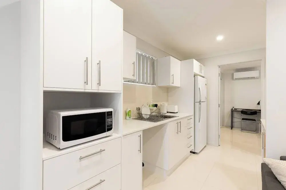 Smart Suites Self Check-in Apartments - 14 Freney