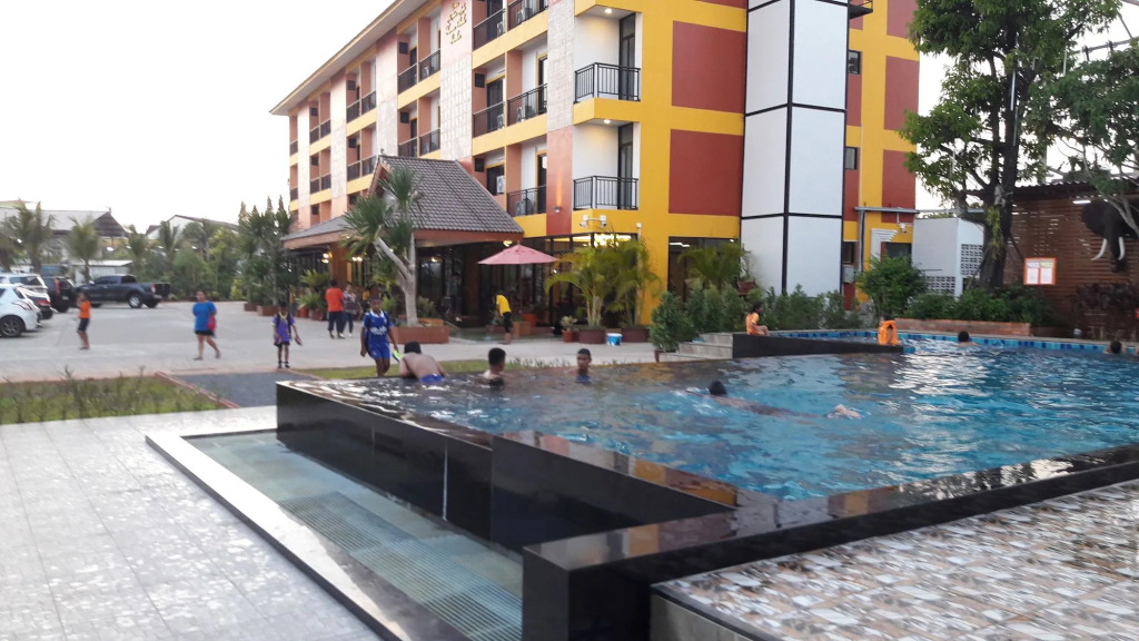 Tawan Anda Garden Hotel