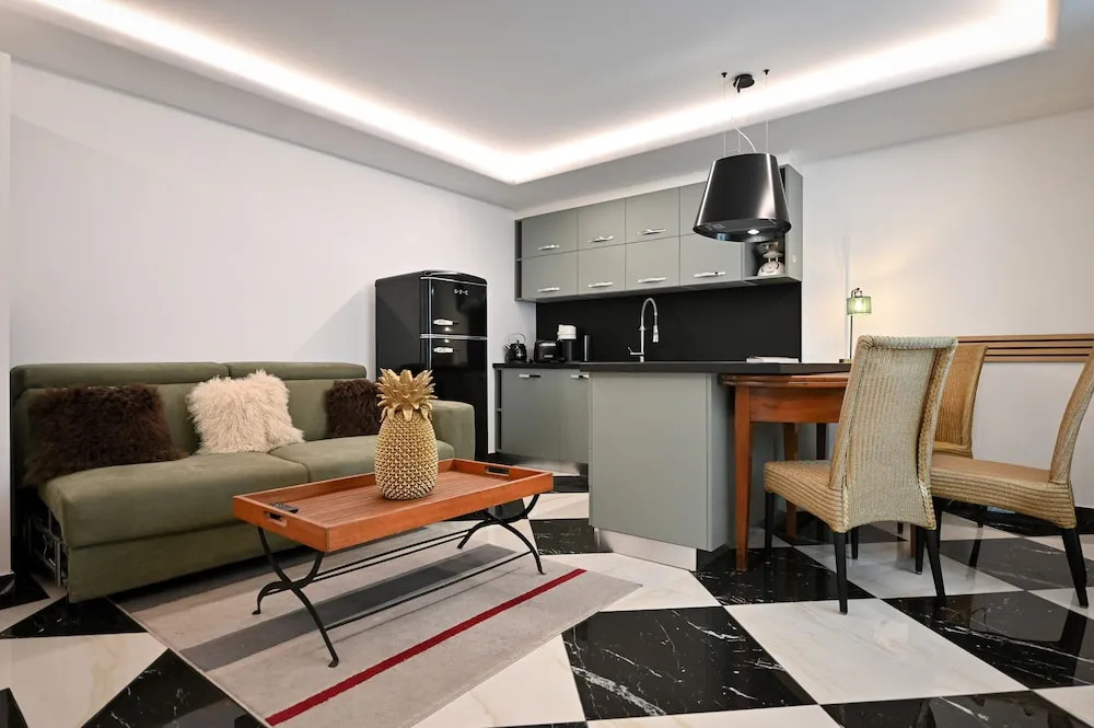 Unique Vacation Rental in Losone