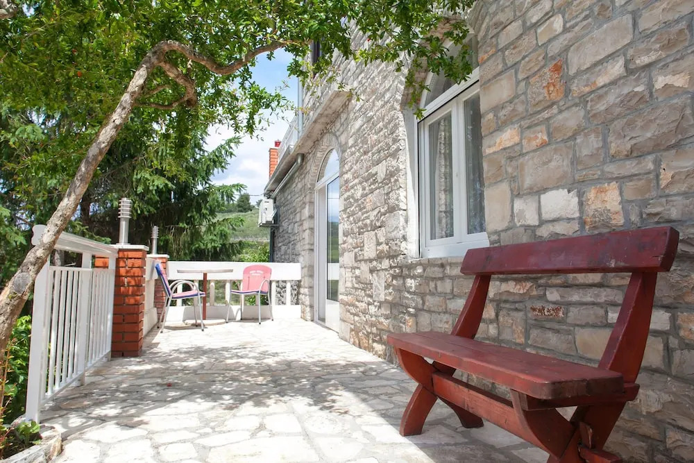 Apartments Drazen